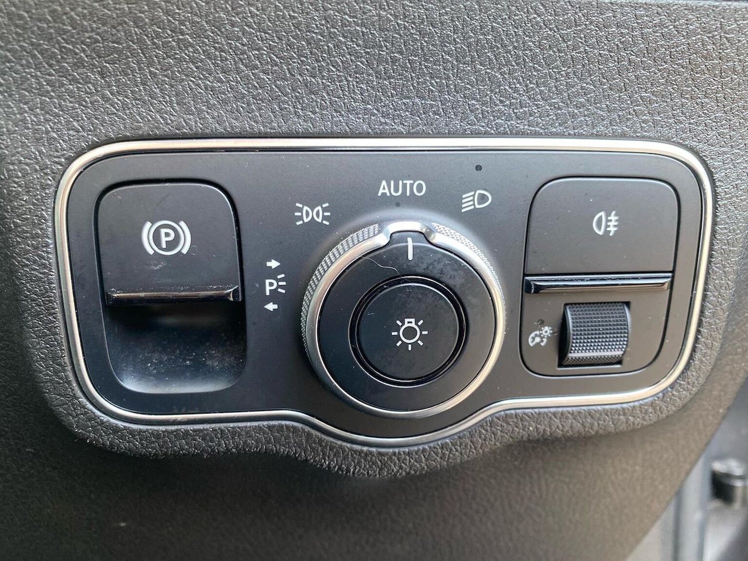 Used Mercedes-Benz GLB 2020 for sale - 76144203: Photo 22