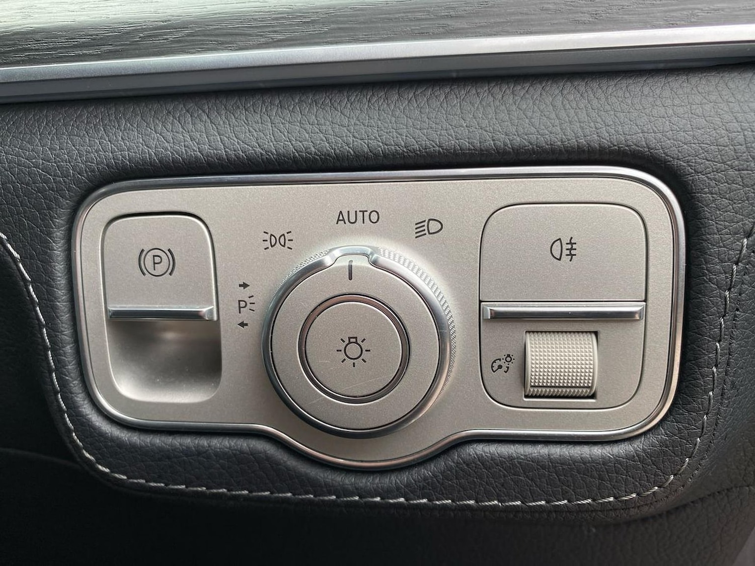 Used Mercedes-Benz GLE 2022 for sale - 76402435: Photo 22