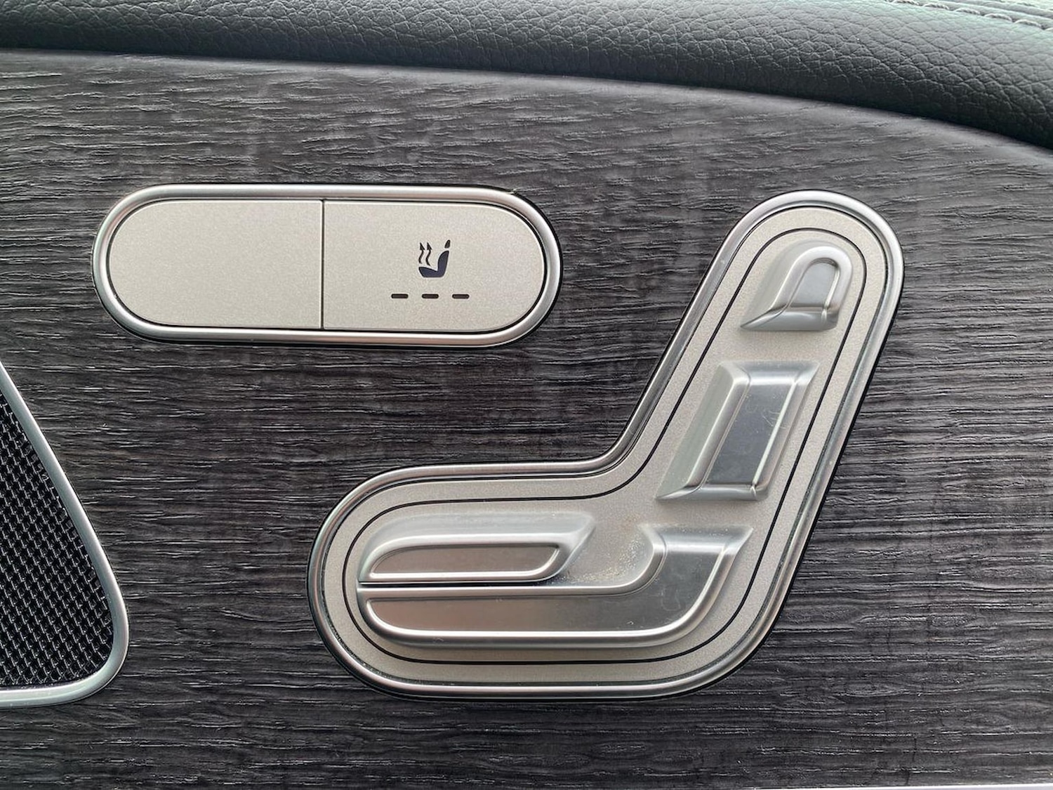 Used Mercedes-Benz GLE 2022 for sale - 76402435: Photo 30