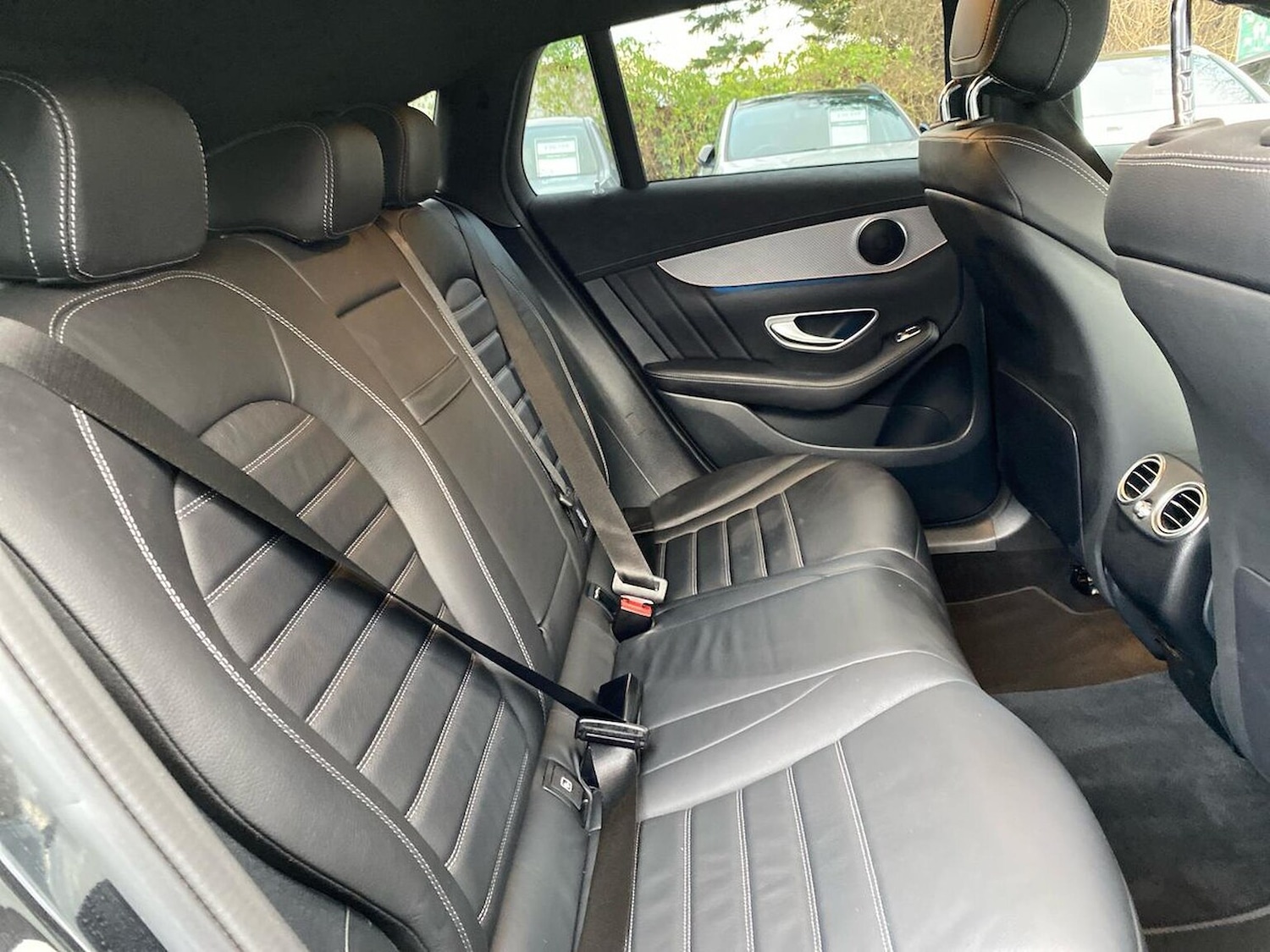 Used Mercedes-Benz EQC 2023 for sale - 76627932: Photo 16