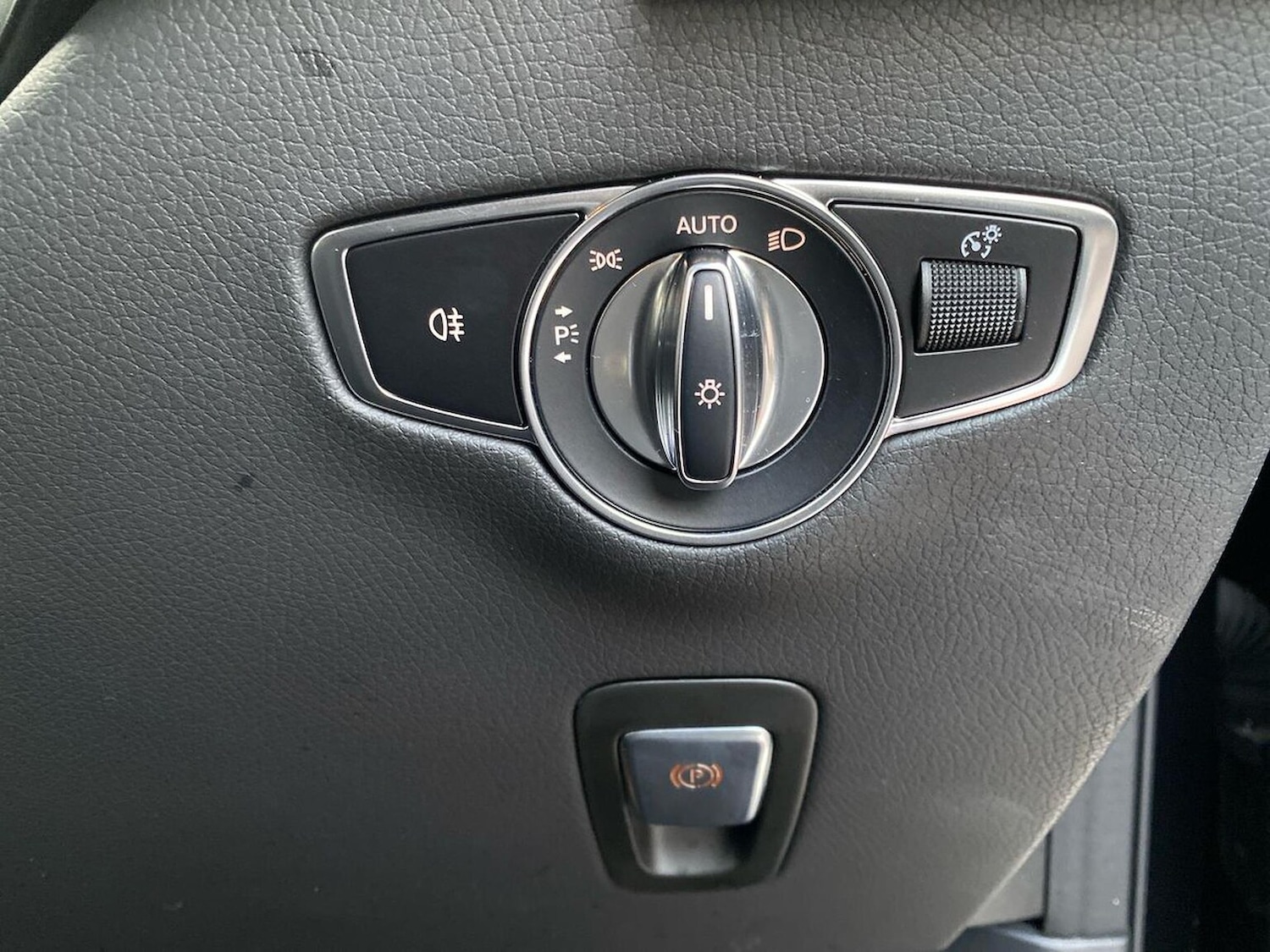 Used Mercedes-Benz EQC 2023 for sale - 76627932: Photo 22