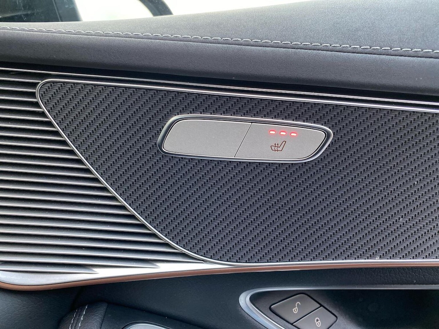 Used Mercedes-Benz EQC 2023 for sale - 76627932: Photo 30