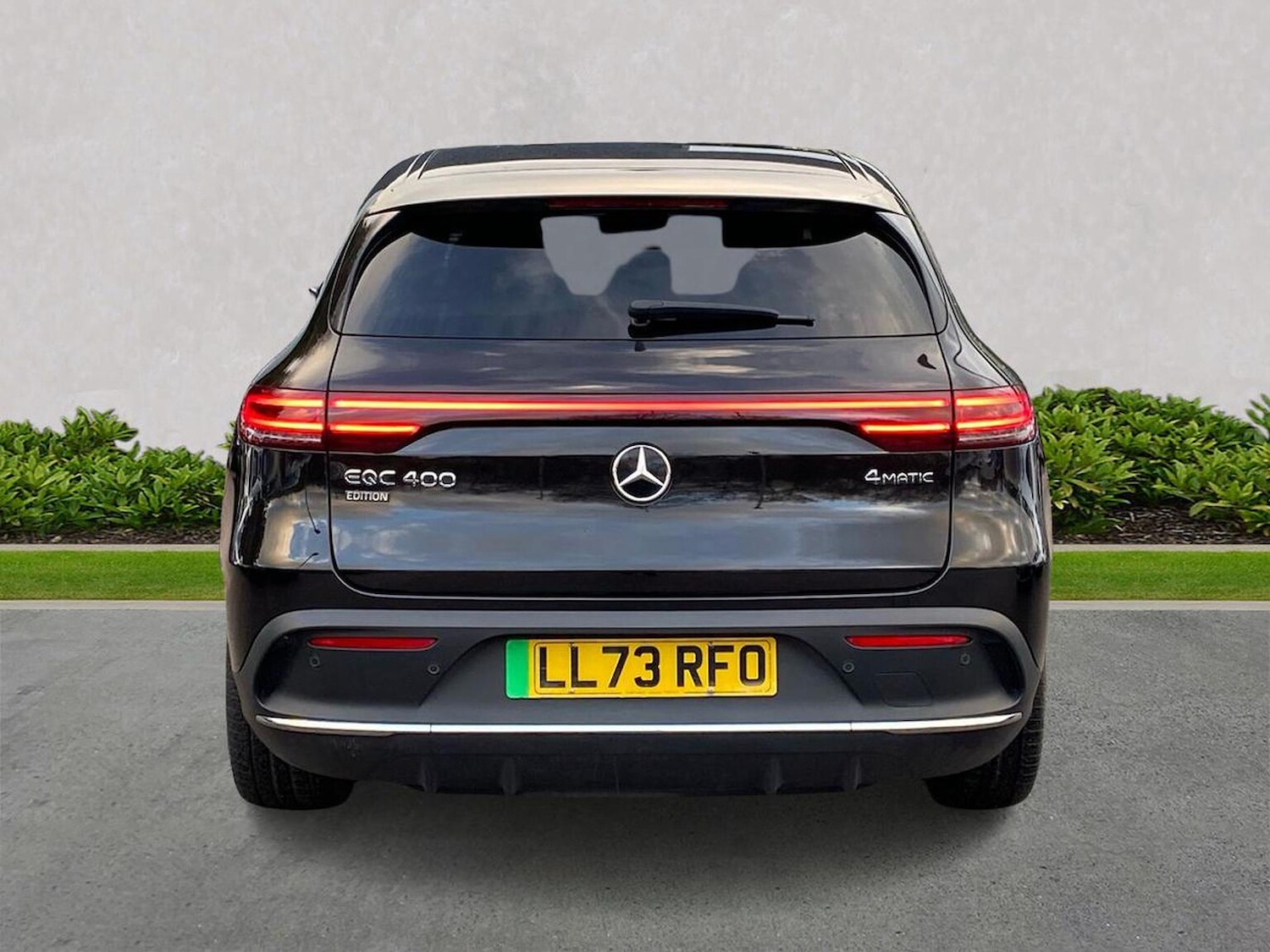 Used Mercedes-Benz EQC 2023 for sale - 76627932: Photo 4
