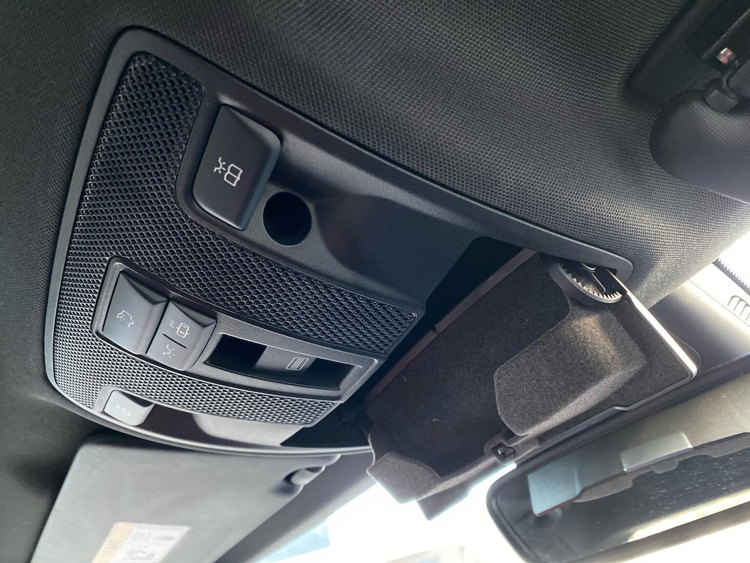 Used Mercedes-Benz A-Class 2016 for sale - 77034647: Photo 14