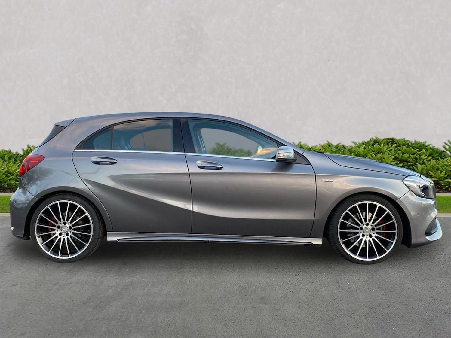 Used Mercedes-Benz A-Class 2016 for sale - 77034647: Photo 3