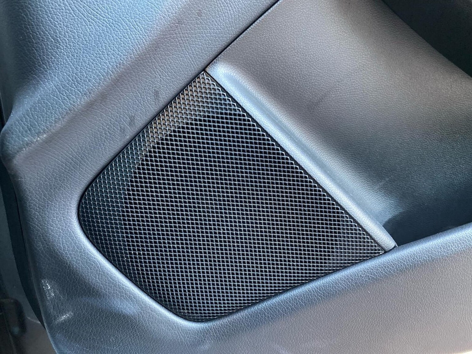 Used Mercedes-Benz A-Class 2016 for sale - 77034647: Photo 31