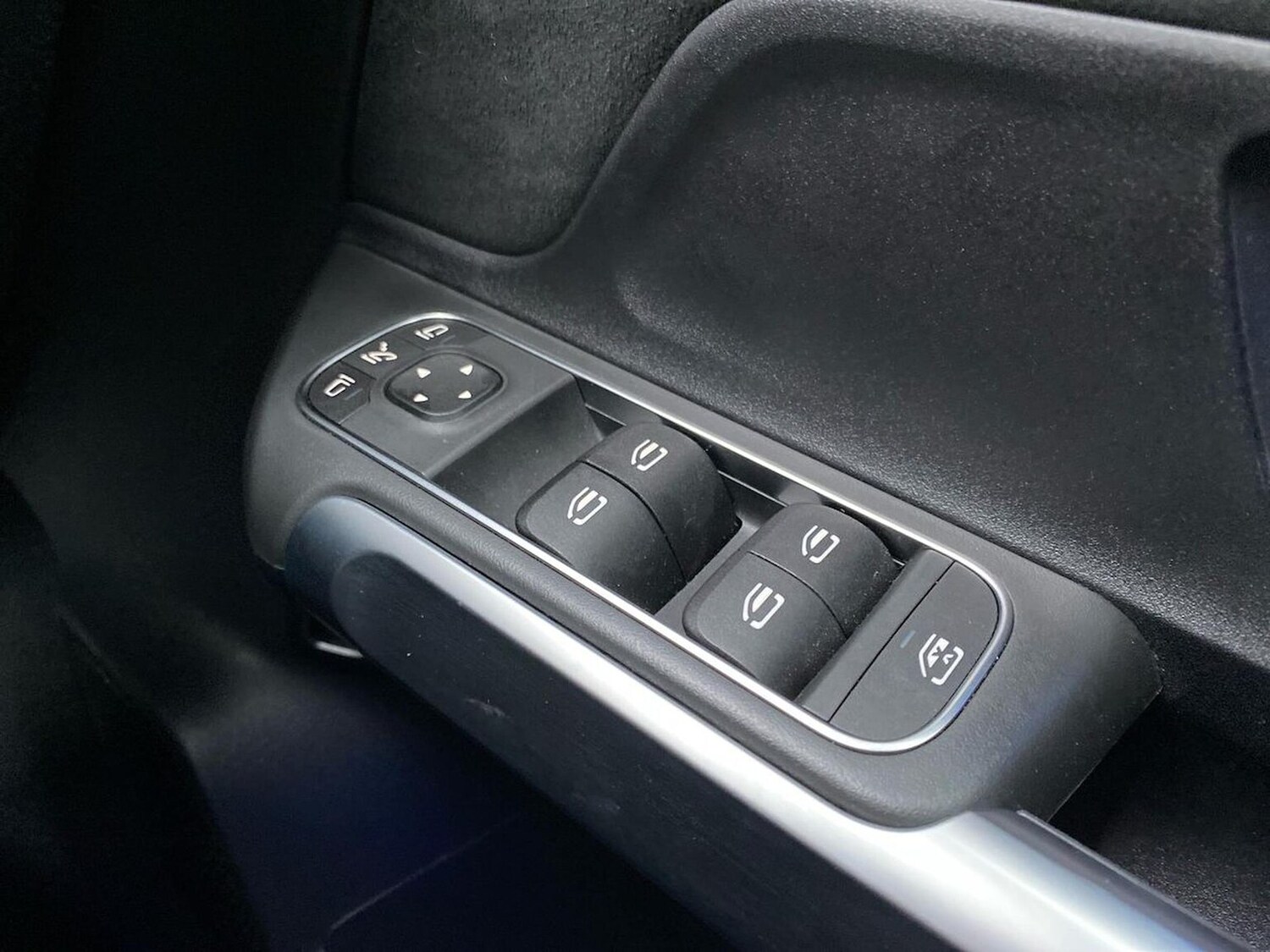 Used Mercedes-Benz GLB 2024 for sale - 76651221: Photo 21