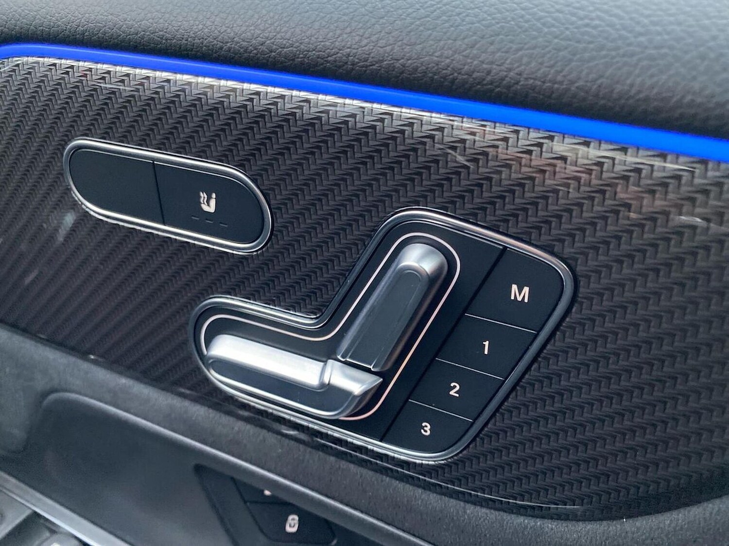 Used Mercedes-Benz GLB 2024 for sale - 76651221: Photo 30