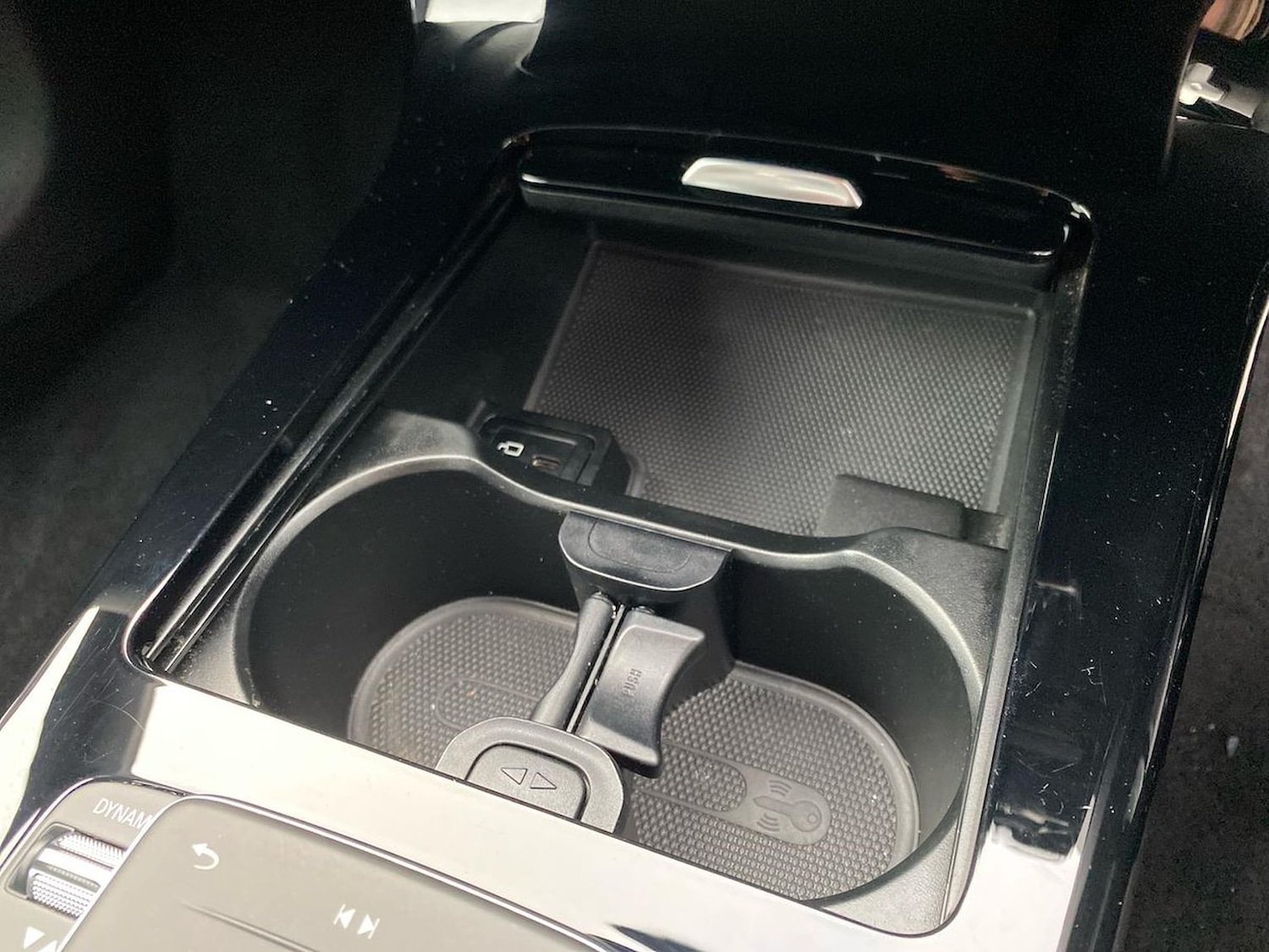 Used Mercedes-Benz CLA 2022 for sale - 76863989: Photo 32