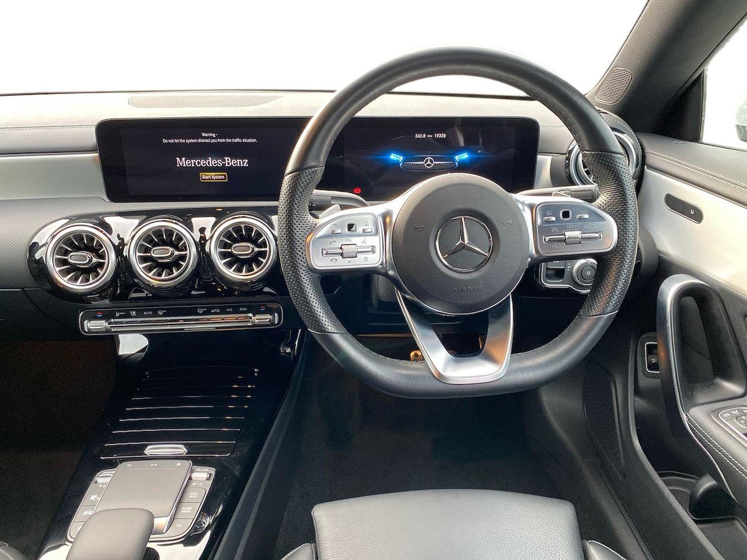 Used Mercedes-Benz CLA 2022 for sale - 76863989: Photo 9