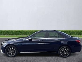 Used Mercedes-Benz C Class 2021 for sale - 79703822: Photo