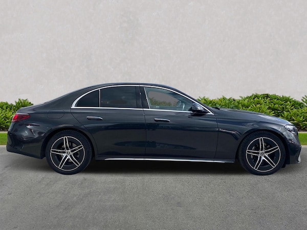 Used Mercedes-Benz E Class 2024 for sale - 75639850: Photo 3