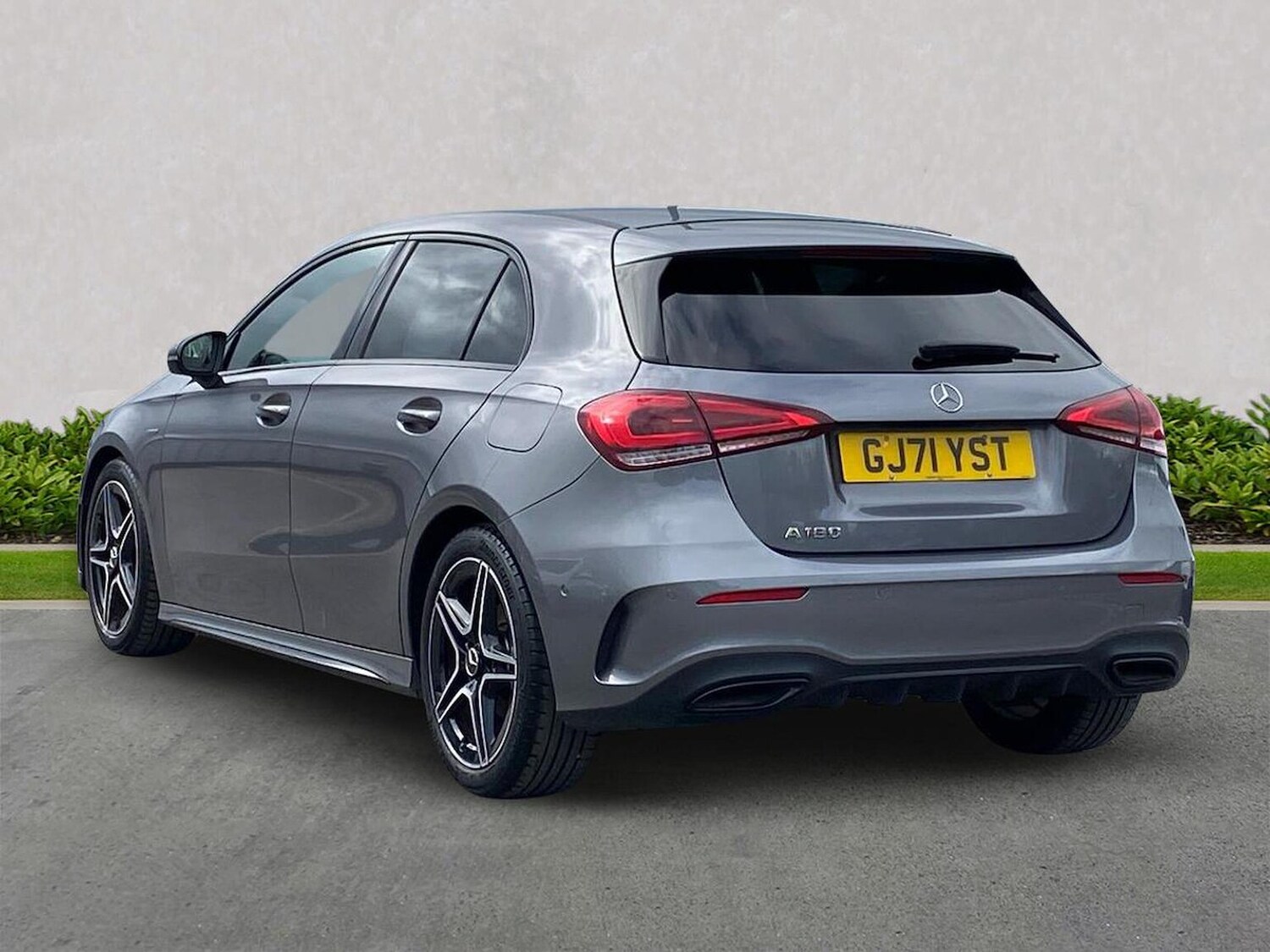 Used Mercedes-Benz A-Class 2021 for sale - 76263302: Photo 2