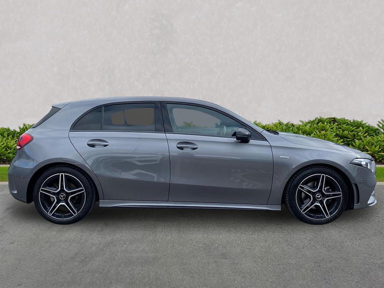 Used Mercedes-Benz A-Class 2021 for sale - 76263302: Photo 3