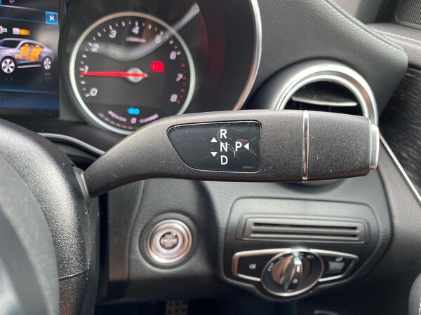 Used Mercedes-Benz GLC 2020 for sale - 76324674: Photo 29