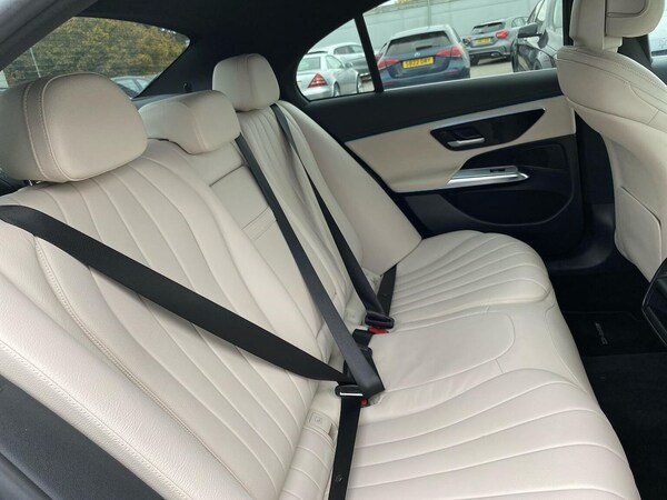 Used Mercedes-Benz E Class 2024 for sale - 76305398: Photo 16