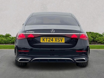 Used Mercedes-Benz E Class 2024 for sale - 76305398: Photo 4