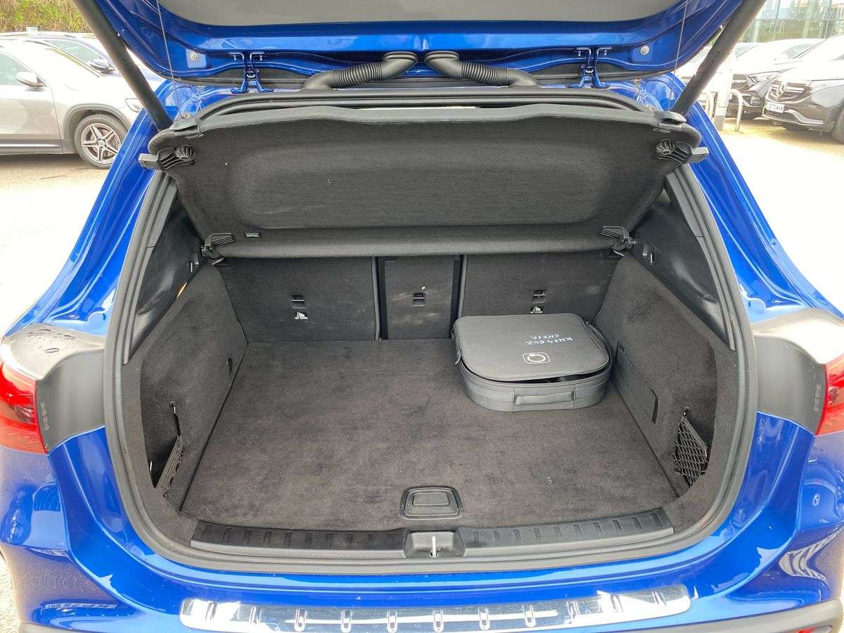 Used Mercedes-Benz EQA 2024 for sale - 78196370: Photo 17