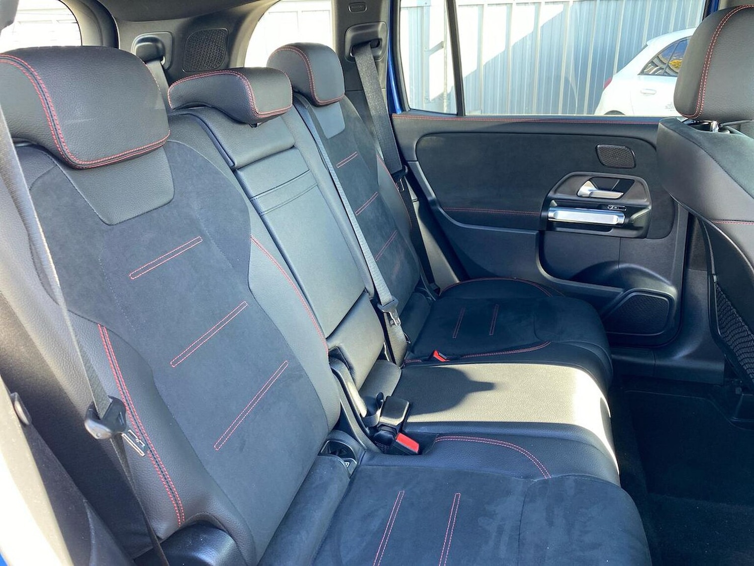 Used Mercedes-Benz GLB 2024 for sale - 76365088: Photo 16