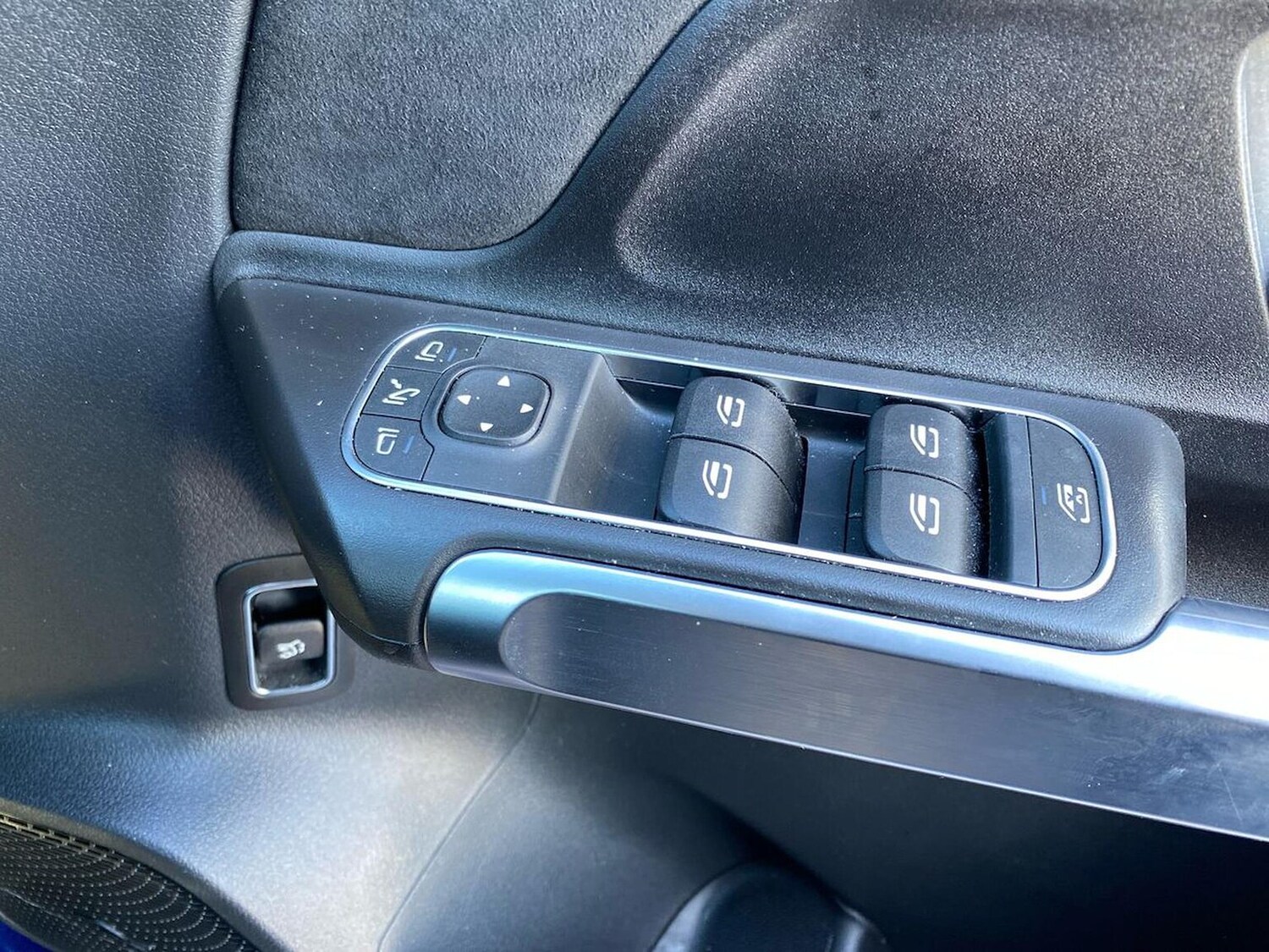 Used Mercedes-Benz GLB 2024 for sale - 76365088: Photo 21