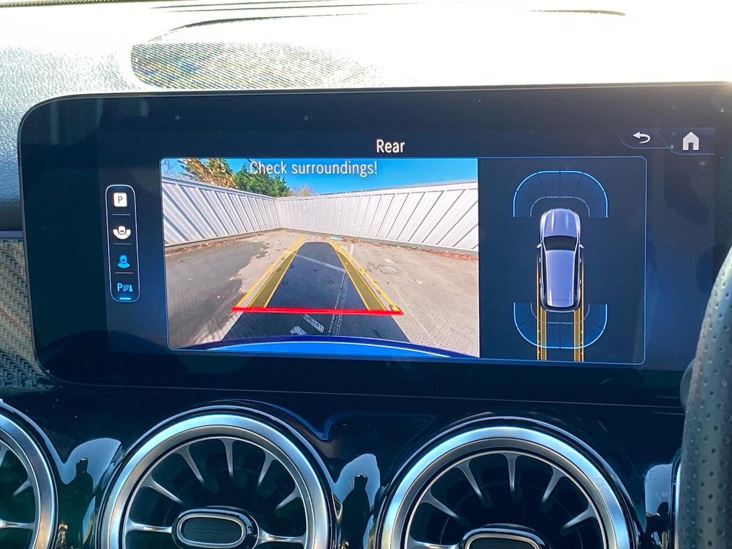 Used Mercedes-Benz GLB 2024 for sale - 76365088: Photo 23