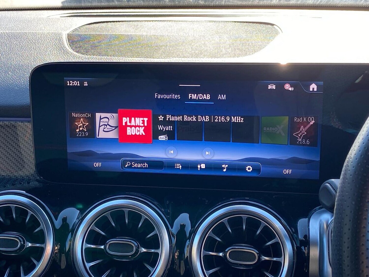 Used Mercedes-Benz GLB 2024 for sale - 76365088: Photo 25