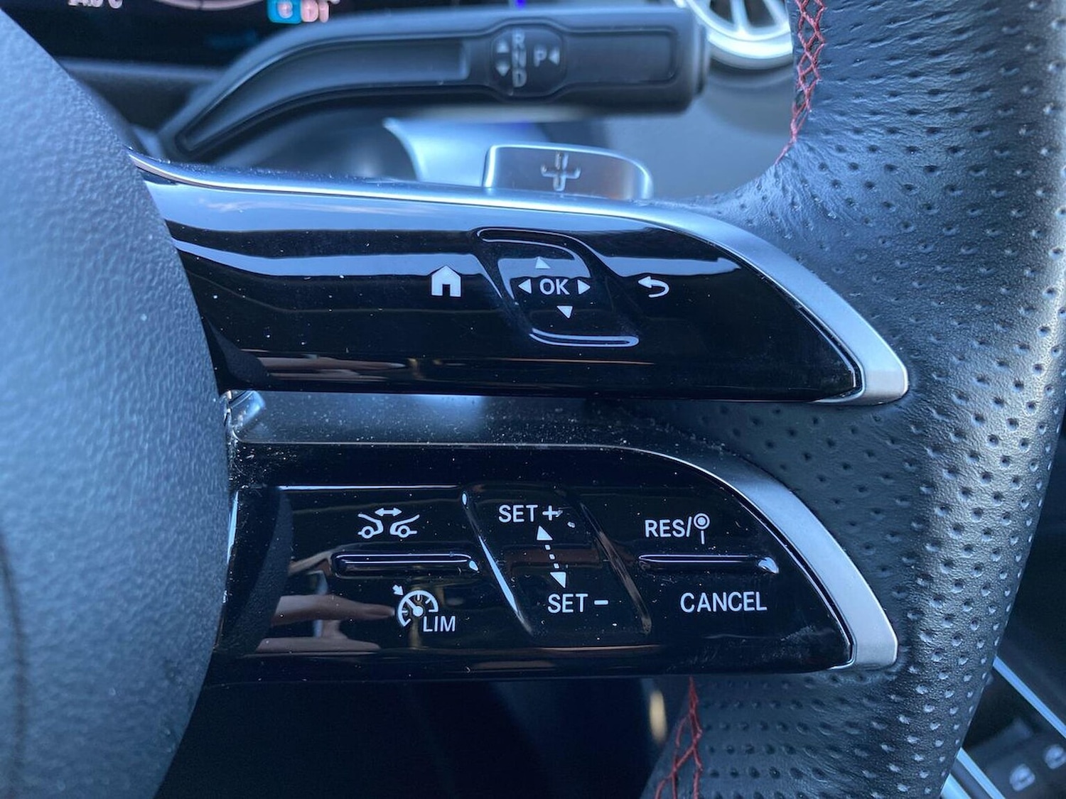 Used Mercedes-Benz GLB 2024 for sale - 76365088: Photo 27