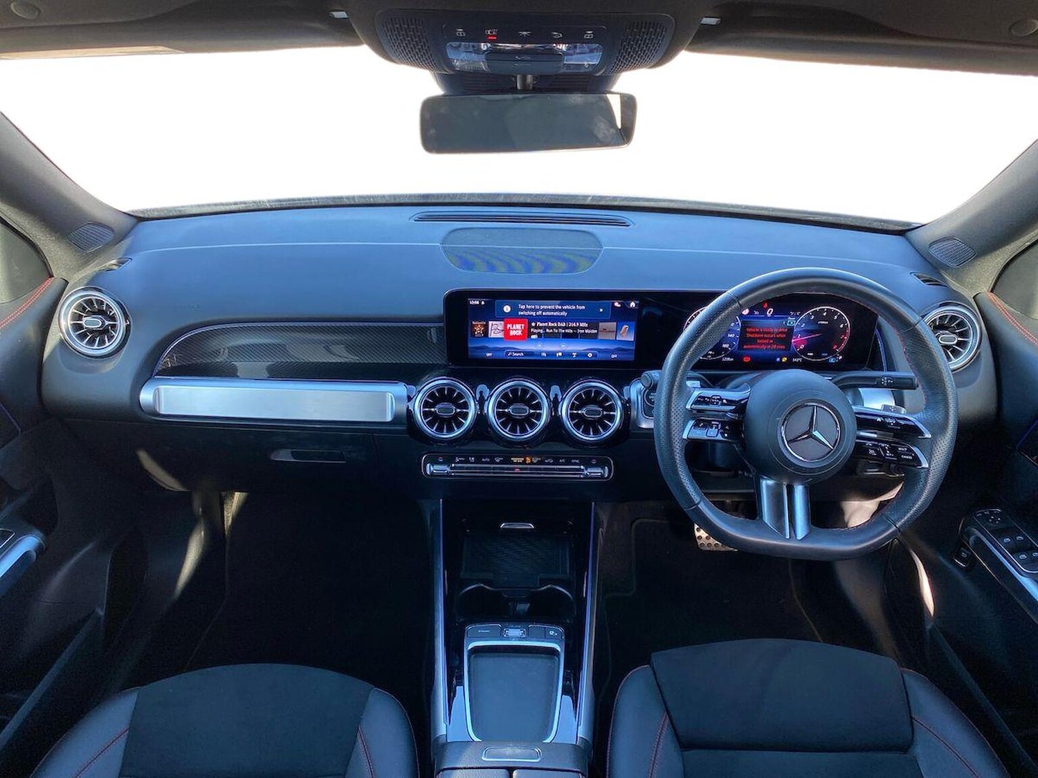 Used Mercedes-Benz GLB 2024 for sale - 76365088: Photo 8