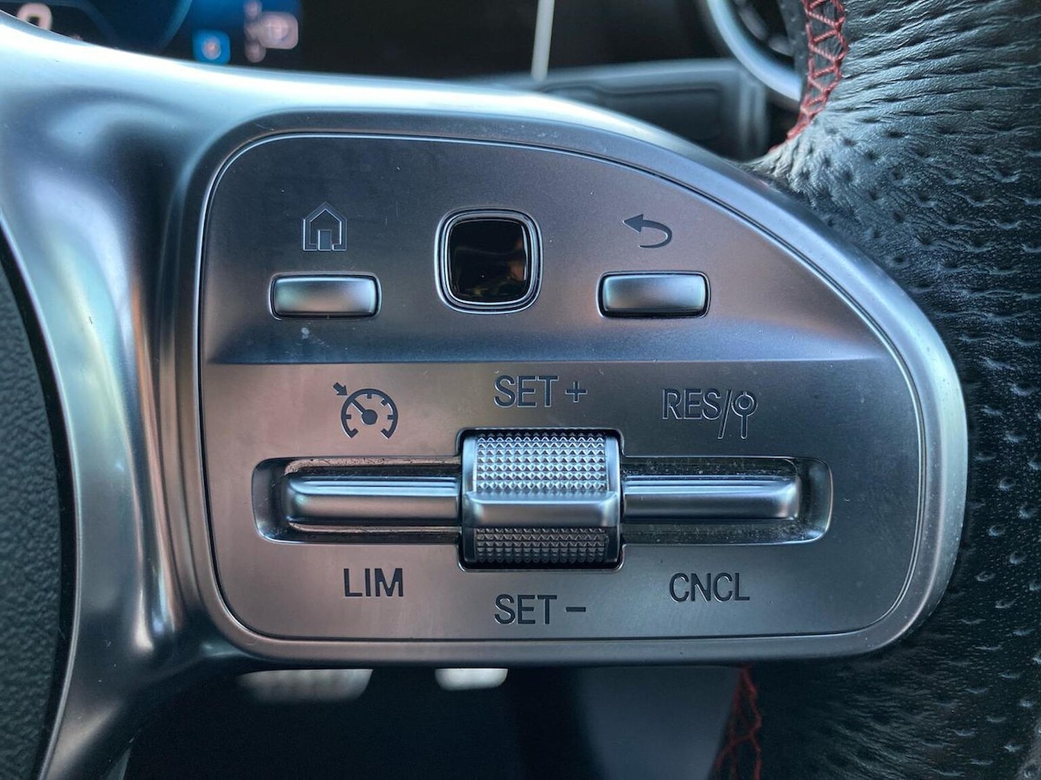 Used Mercedes-Benz A-Class 2019 for sale - 76736666: Photo 27