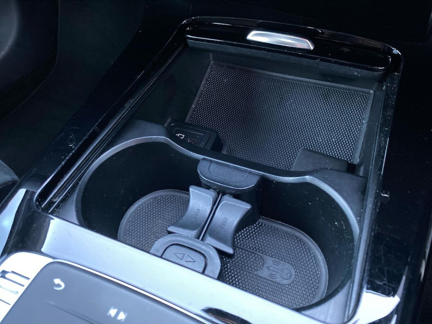 Used Mercedes-Benz A-Class 2019 for sale - 76736666: Photo 32