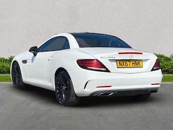Used Mercedes-Benz SLC 2017 for sale - 75598960: Photo