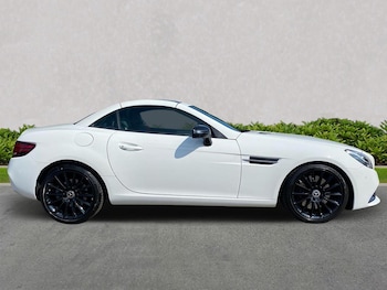 Used Mercedes-Benz SLC 2017 for sale - 75598960: Photo