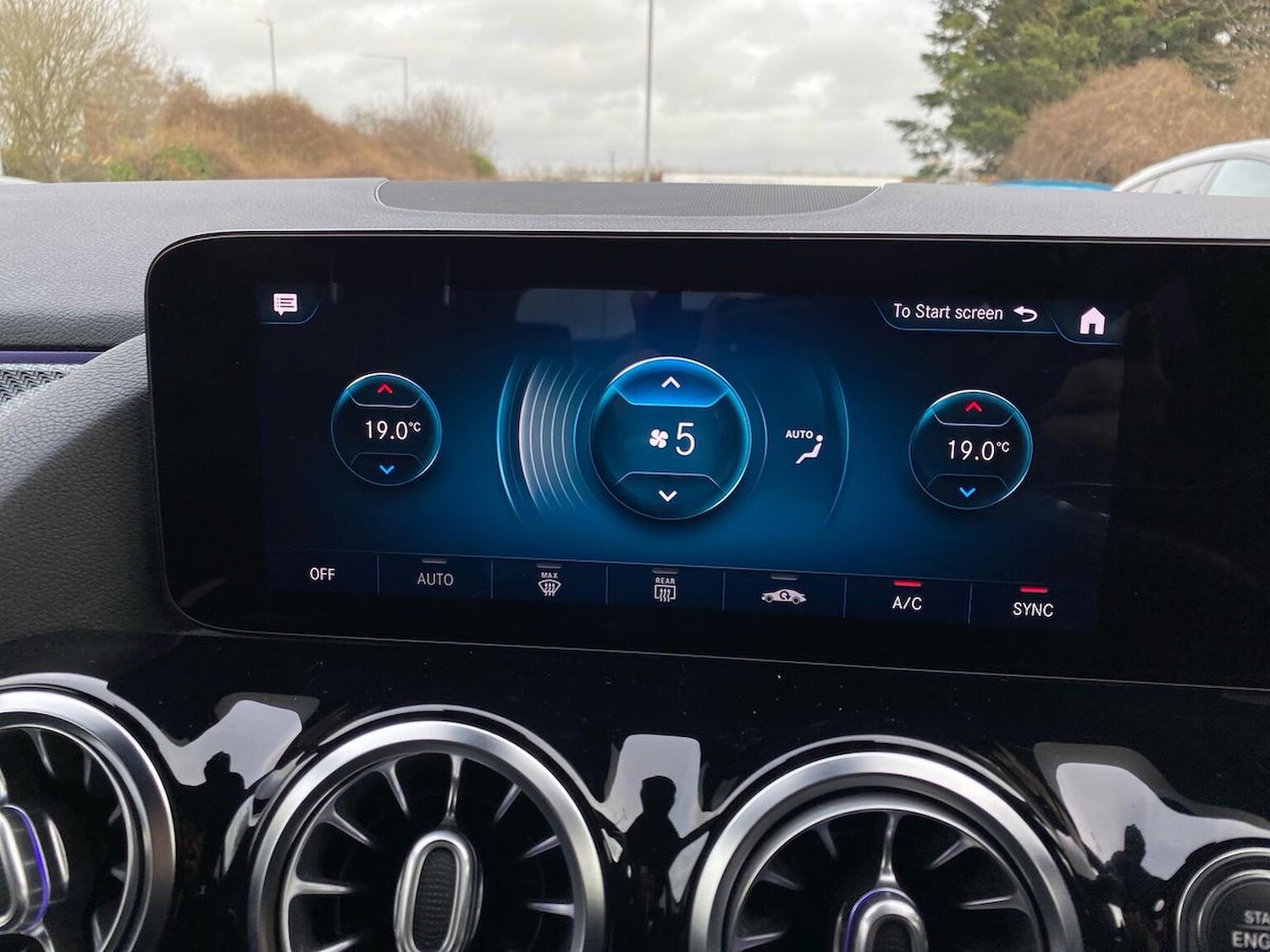 Used Mercedes-Benz GLA 2021 for sale - 76897061: Photo 12