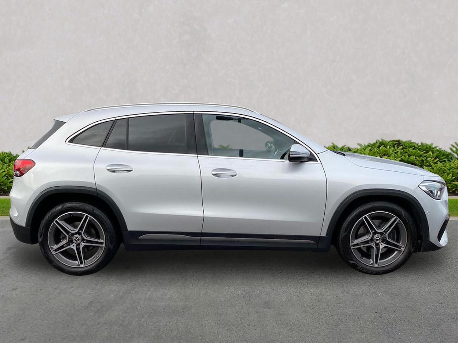 Used Mercedes-Benz GLA 2021 for sale - 76897061: Photo 3