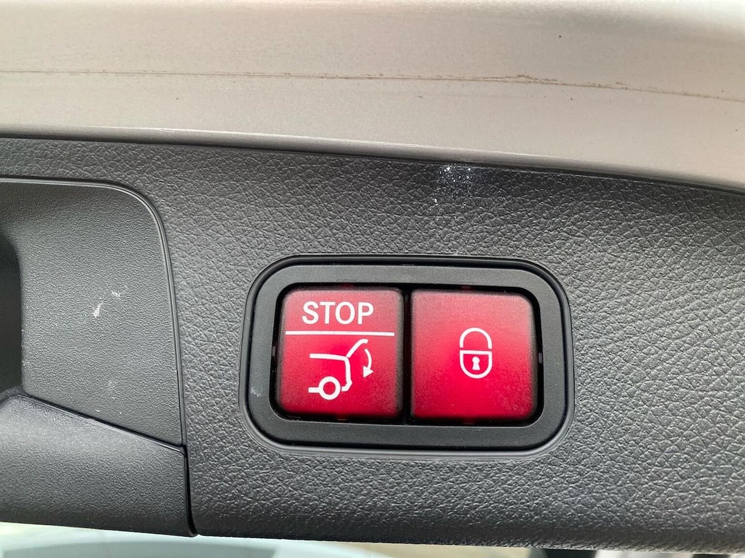 Used Mercedes-Benz GLA 2021 for sale - 76897061: Photo 40