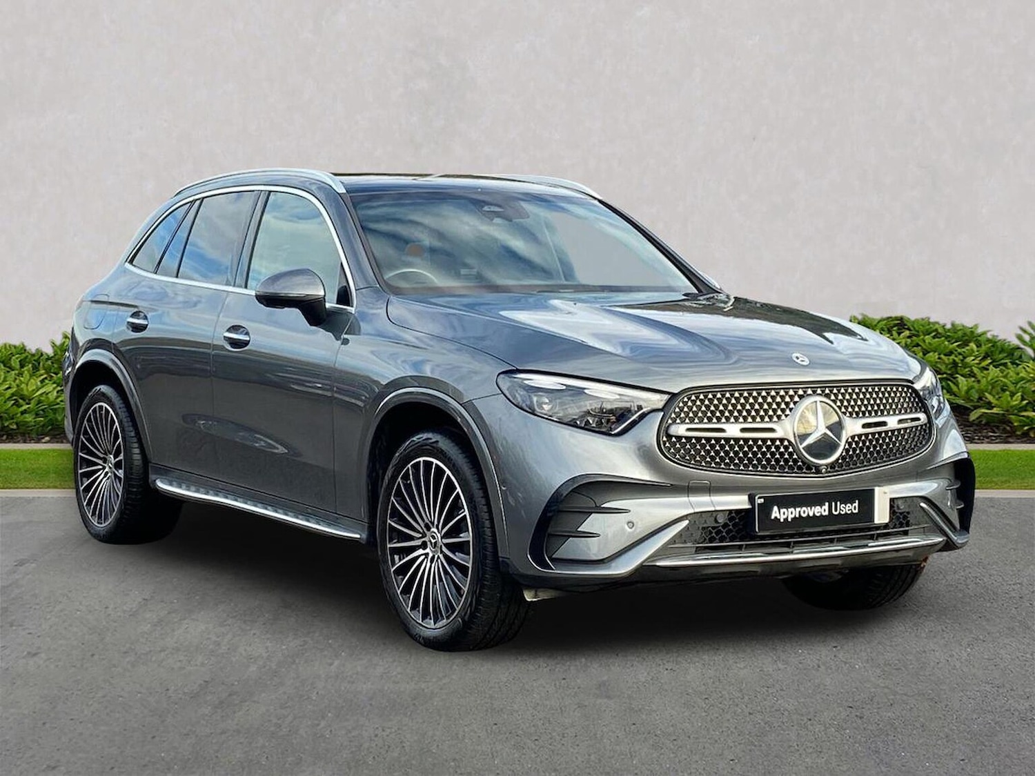 Used Mercedes-Benz GLC 2023 for sale - 76832018: Photo 1