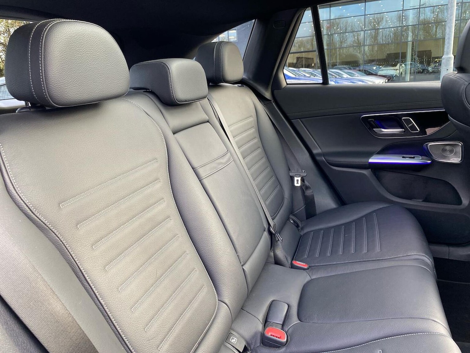 Used Mercedes-Benz GLC 2023 for sale - 76832018: Photo 16