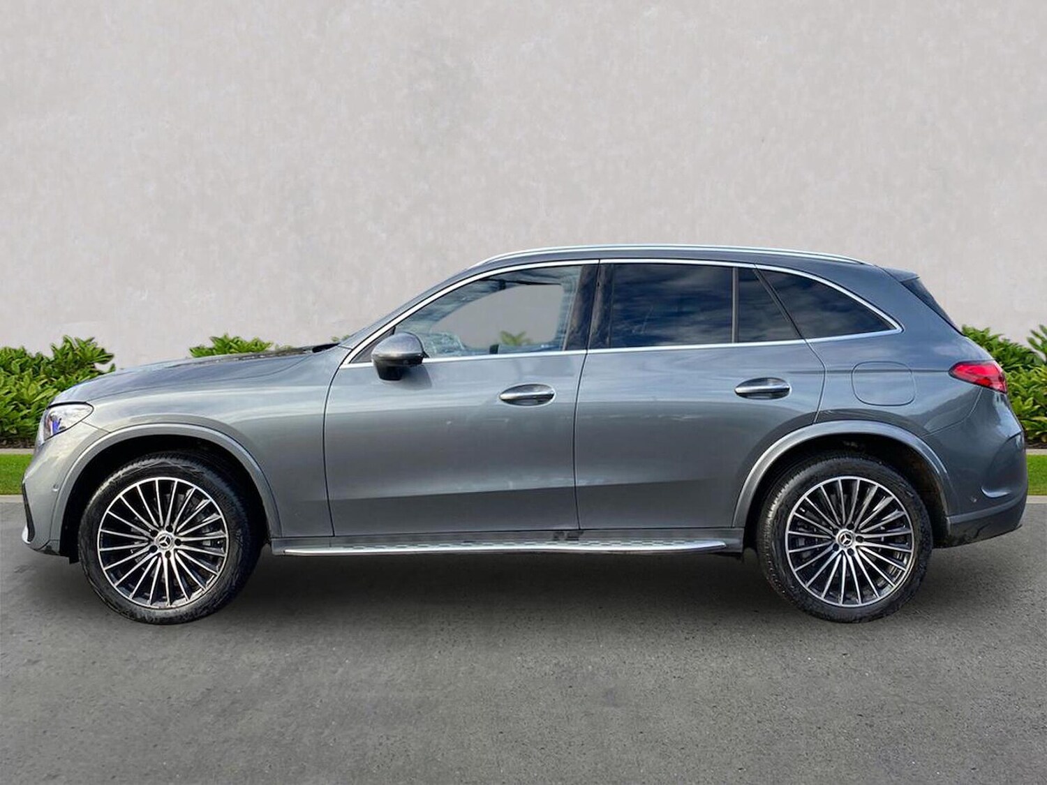 Used Mercedes-Benz GLC 2023 for sale - 76832018: Photo 19