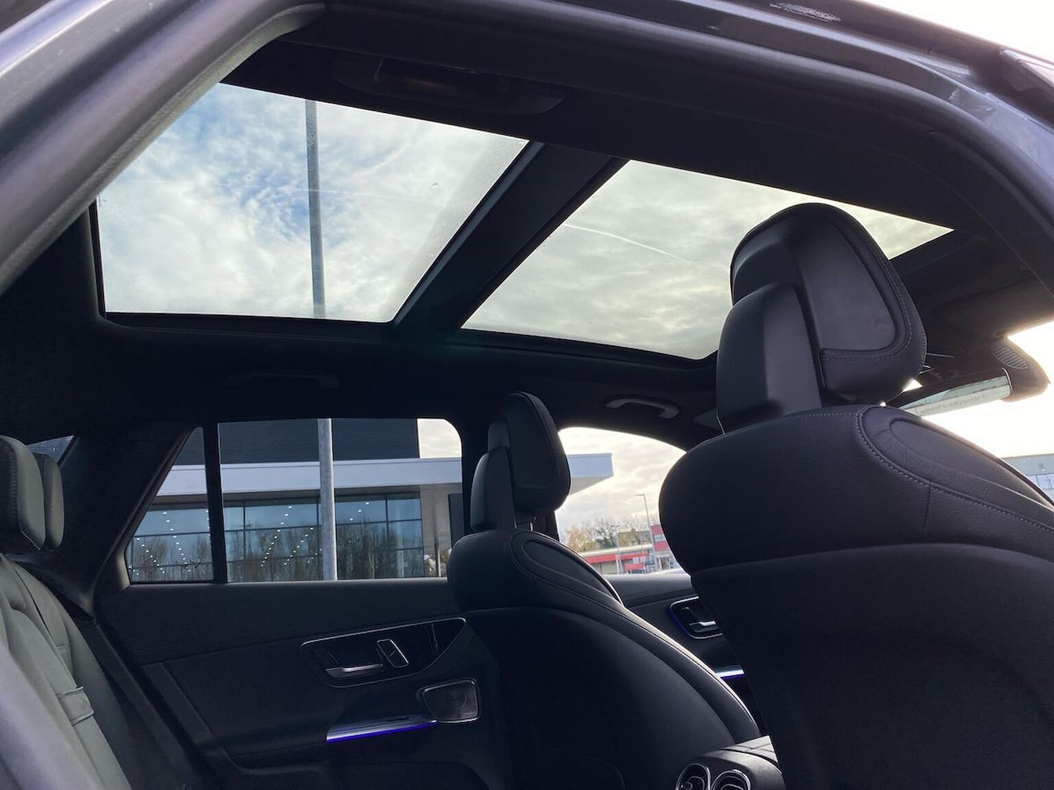 Used Mercedes-Benz GLC 2023 for sale - 76832018: Photo 41