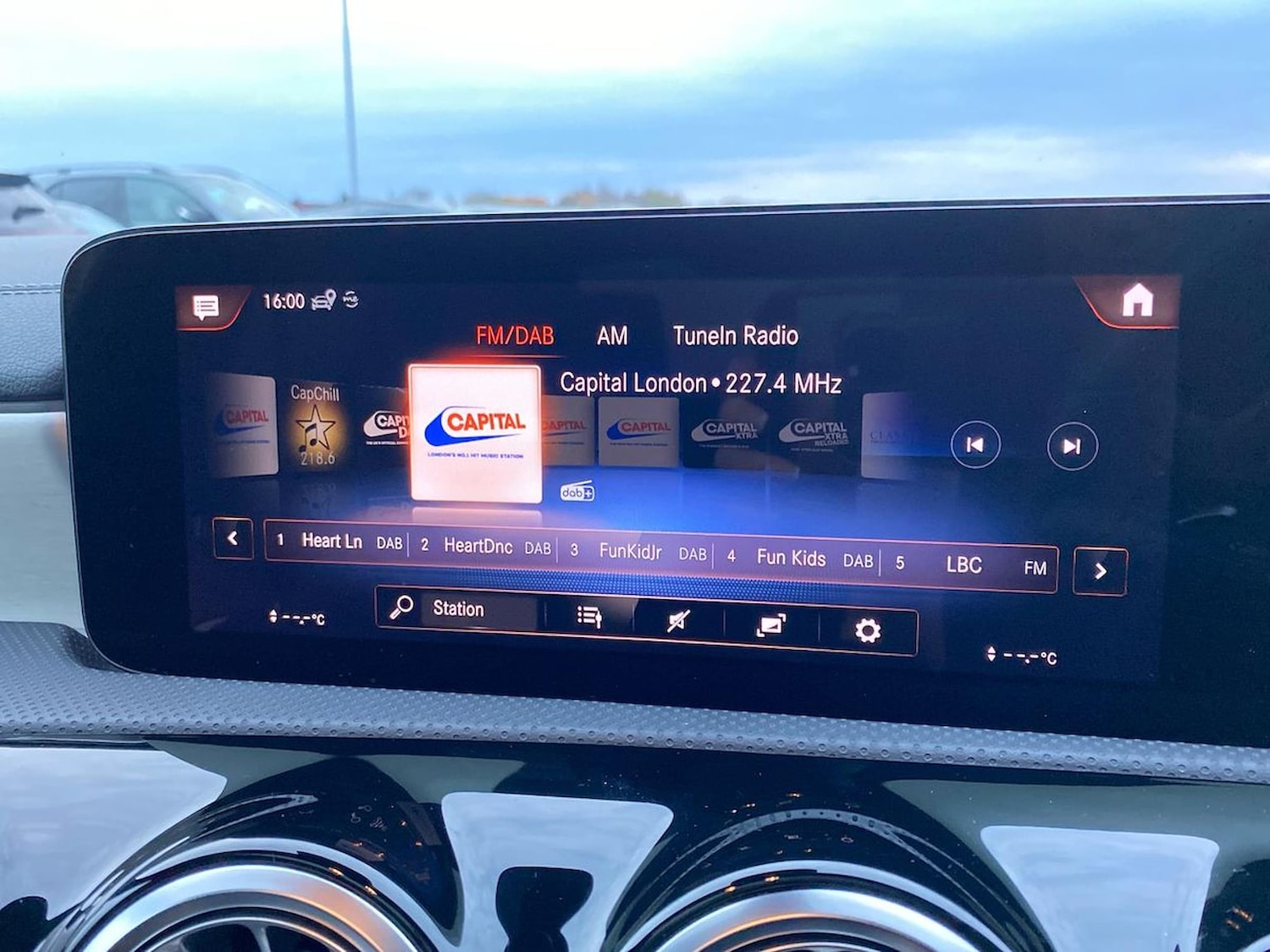 Used Mercedes-Benz CLA 2022 for sale - 76492406: Photo 25