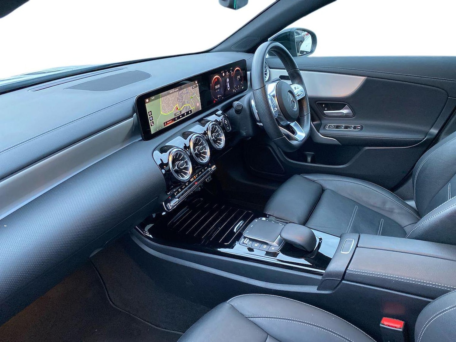 Used Mercedes-Benz CLA 2022 for sale - 76492406: Photo 7