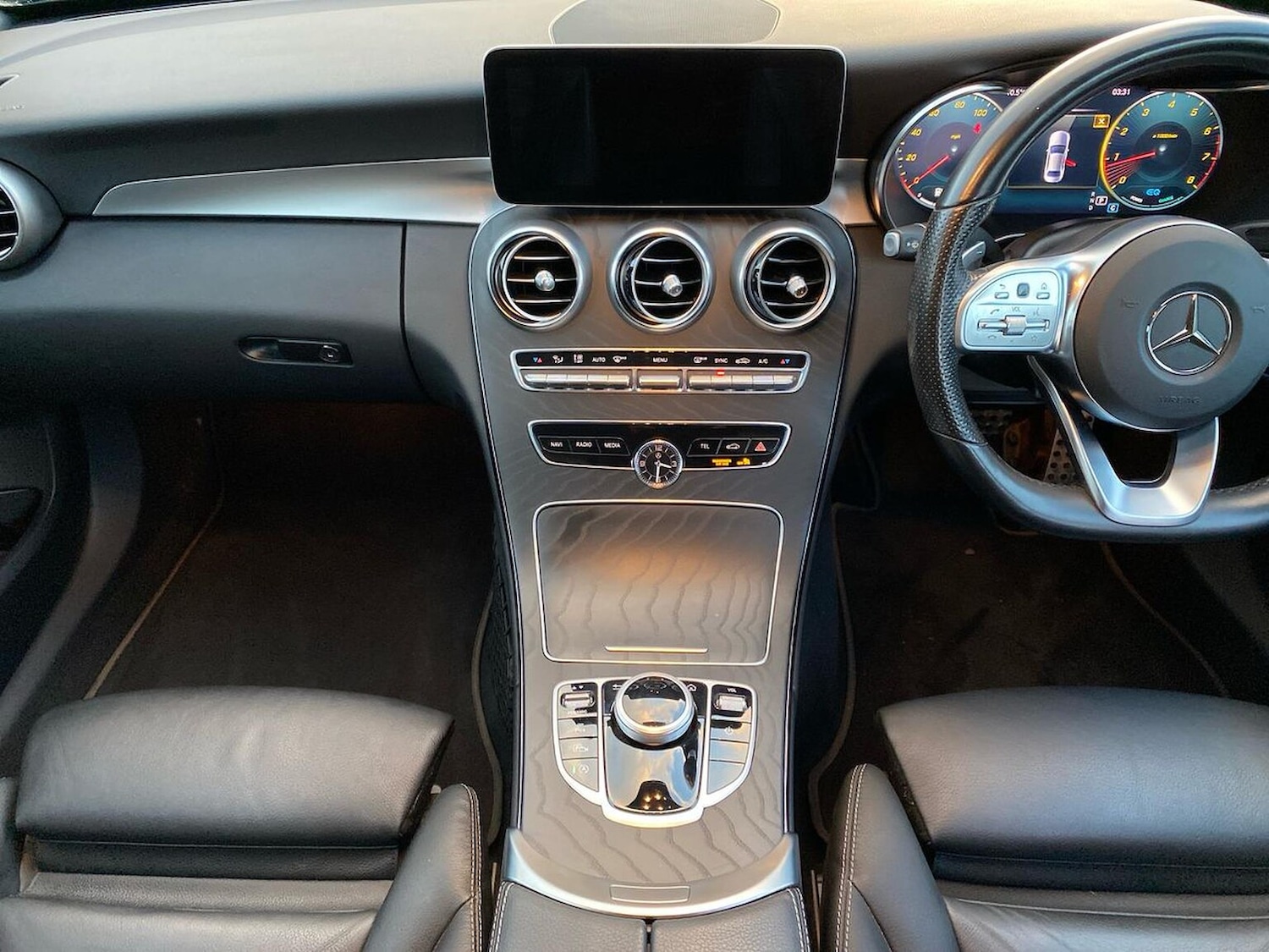 Used Mercedes-Benz C Class 2019 for sale - 76736669: Photo 13