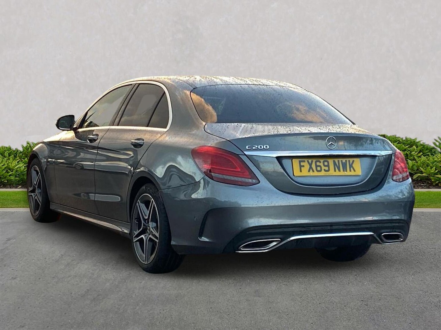 Used Mercedes-Benz C Class 2019 for sale - 76736669: Photo 2