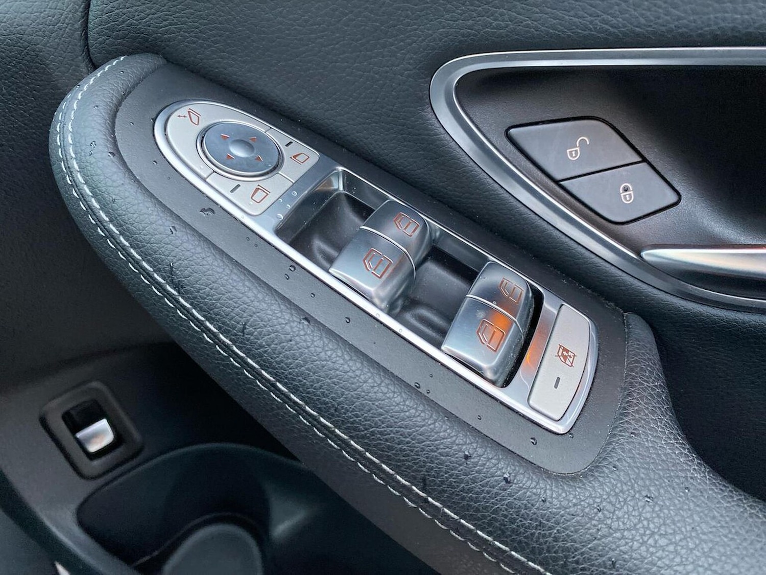 Used Mercedes-Benz C Class 2019 for sale - 76736669: Photo 21