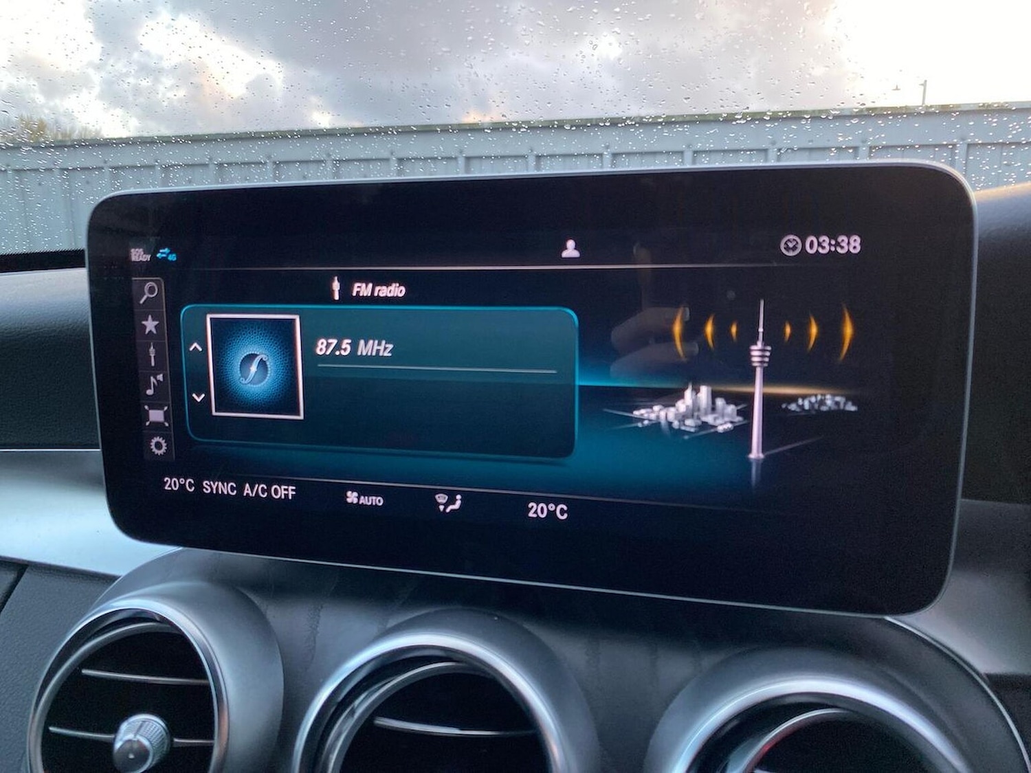 Used Mercedes-Benz C Class 2019 for sale - 76736669: Photo 25