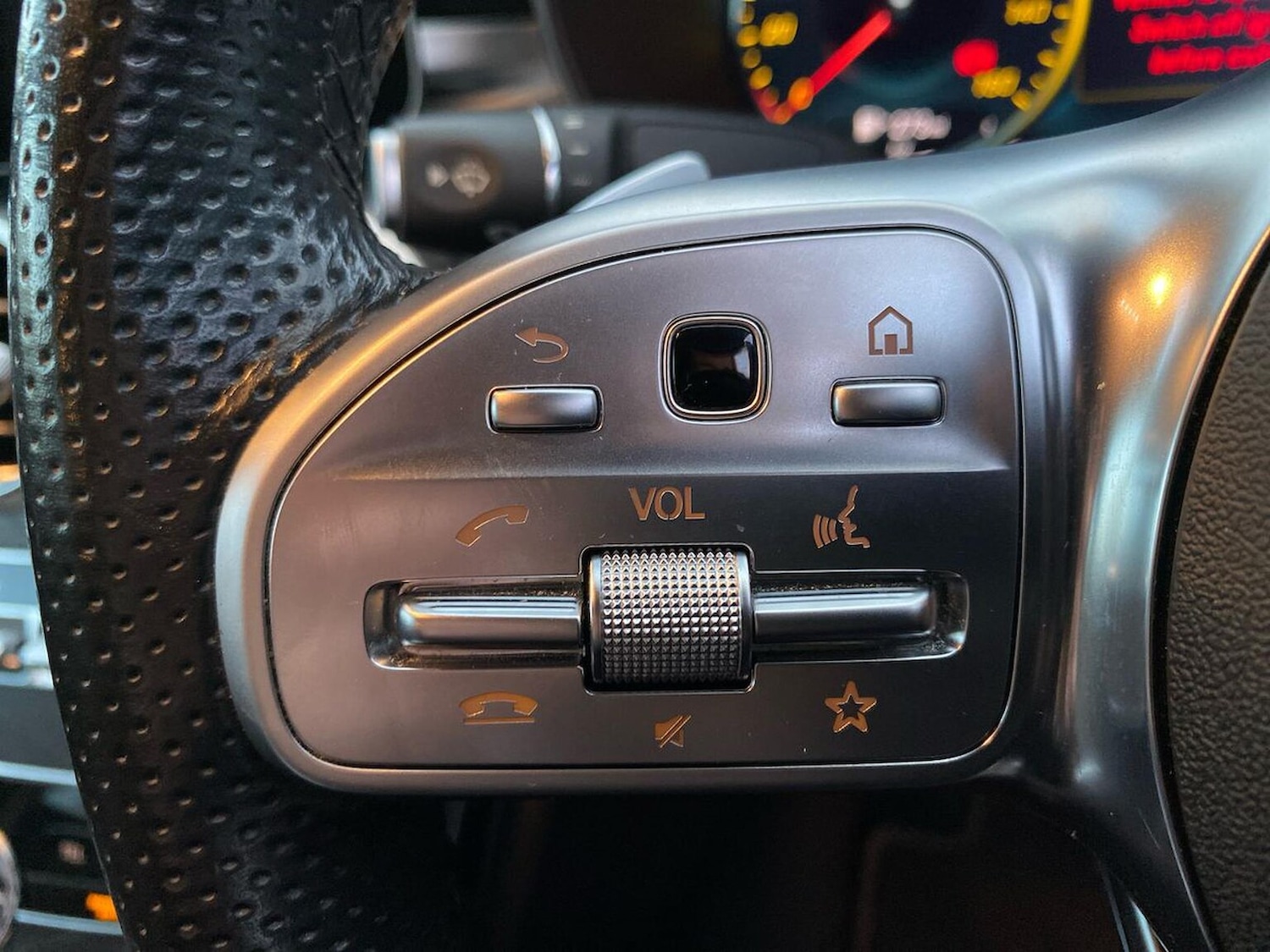 Used Mercedes-Benz C Class 2019 for sale - 76736669: Photo 26