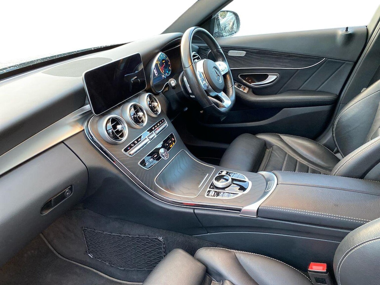 Used Mercedes-Benz C Class 2019 for sale - 76736669: Photo 7