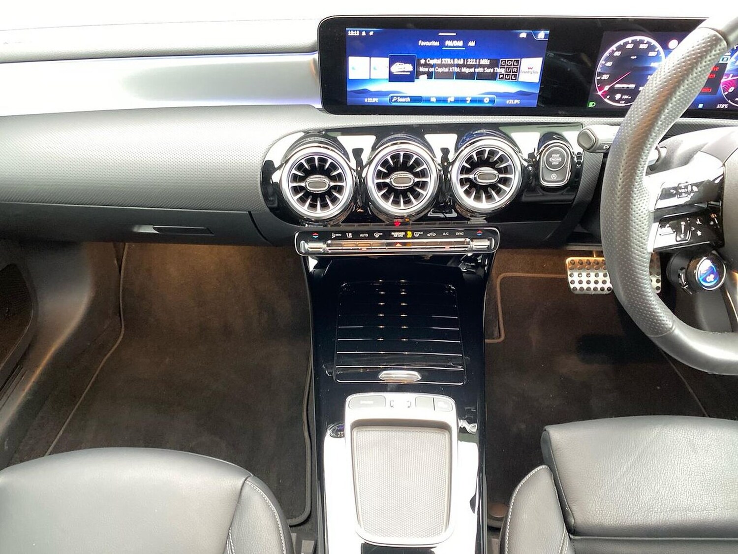 Used Mercedes-Benz GLC 2025 for sale - 76599228: Photo 13