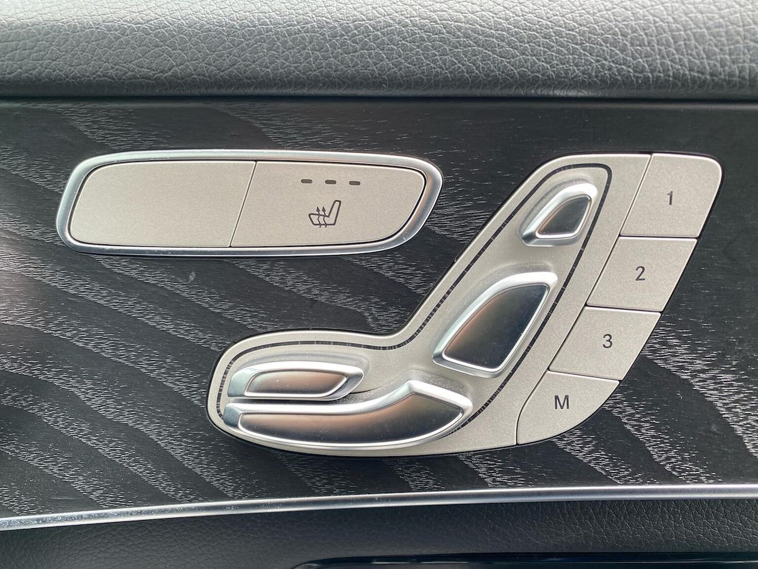 Used Mercedes-Benz CLA 2021 for sale - 76464646: Photo 30