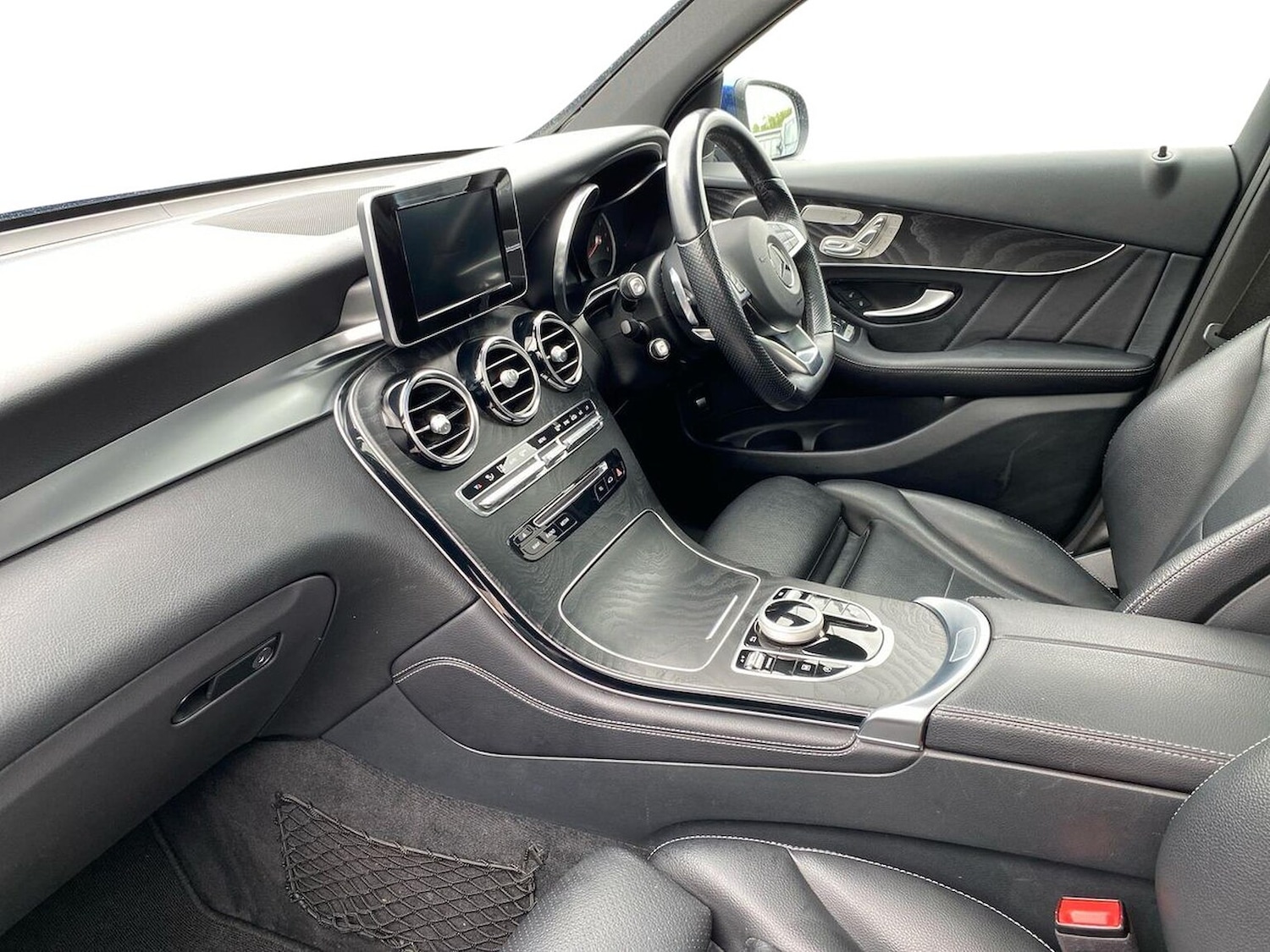 Used Mercedes-Benz CLA 2021 for sale - 76464646: Photo 7